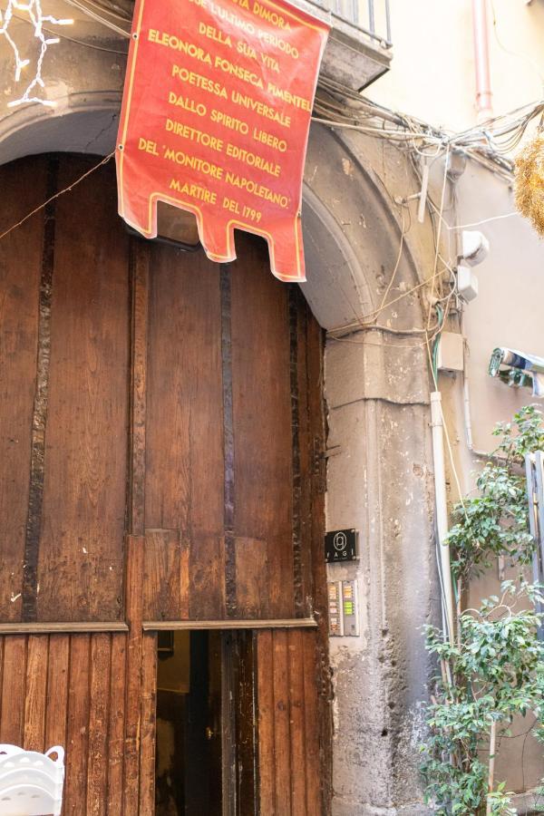 Fagi Rooms In Napoli Eksteriør billede